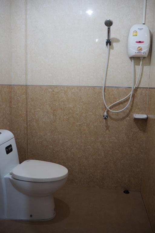 Rimmueng Resort Phanom Sarakham Екстер'єр фото